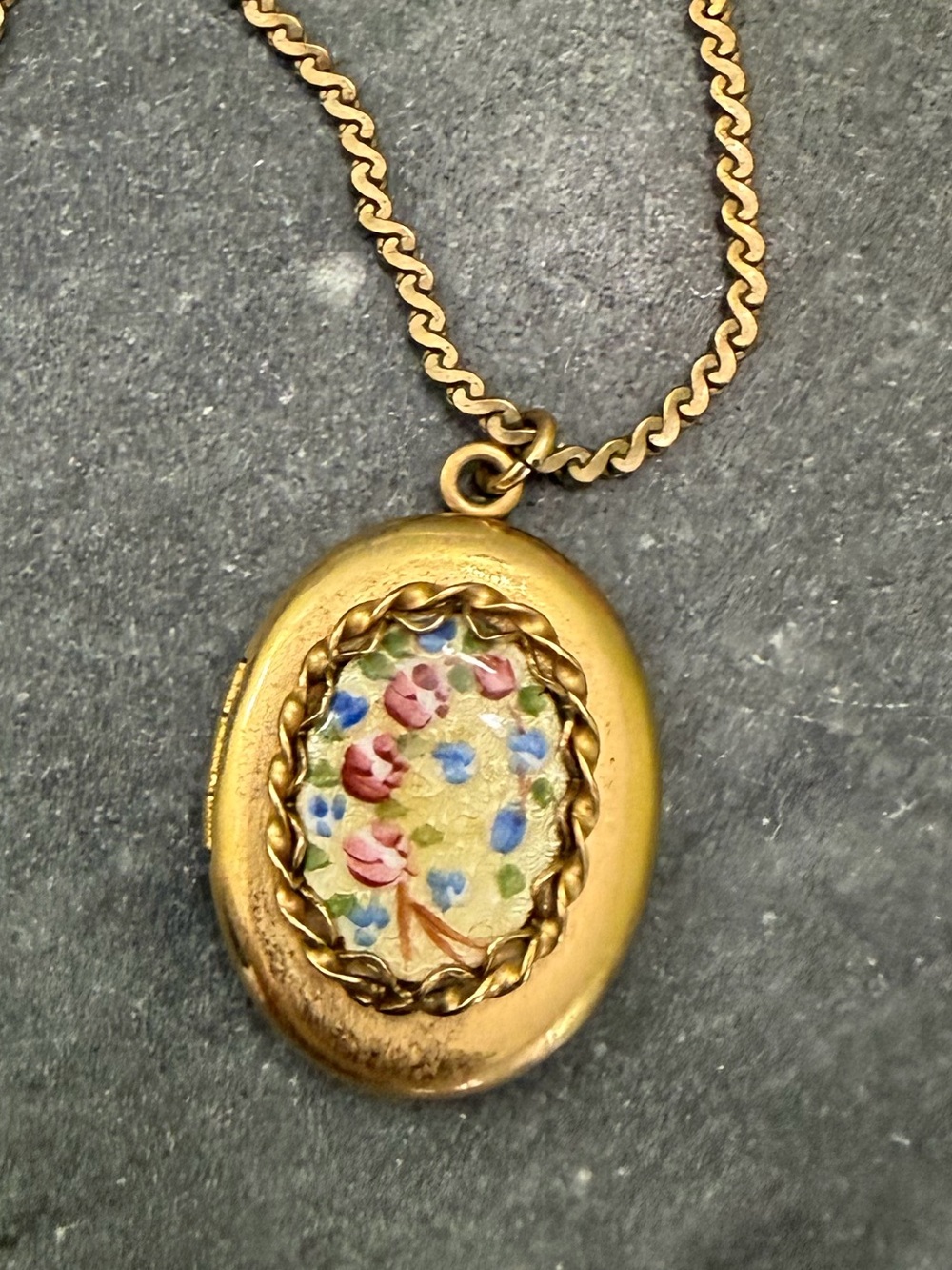 Vintage 14 Karat Gold Filled Floral Guilloche Enamel Locket Necklace
